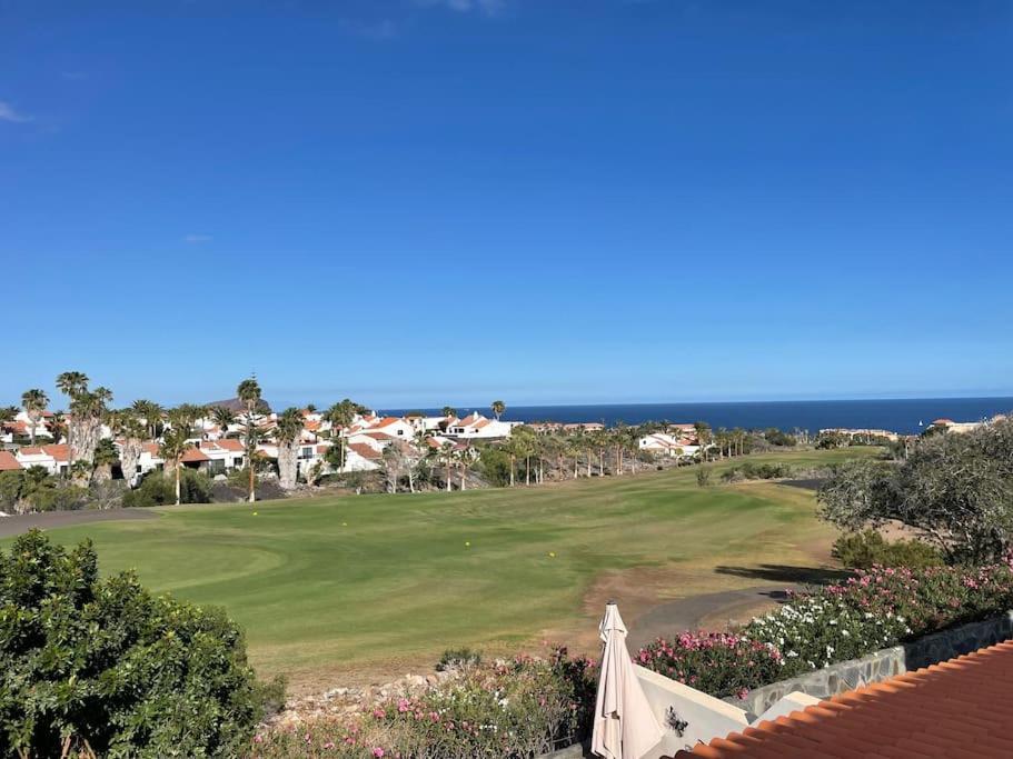 Palm Villa 1 Bed Apartment Overlooking Golf Course San Miguel de Abona Exterior photo
